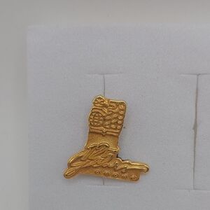 Gold Tone Men's Jewelry Pin